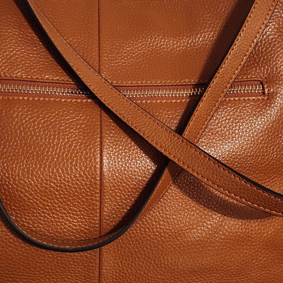 Kattee Leather Soft Leather Shoulder Handbag - Picture 4 of 16